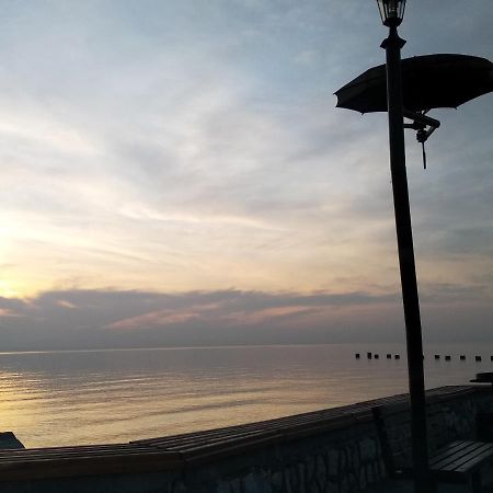 Чёрное Море ออชัมชีรา ภายนอก รูปภาพ